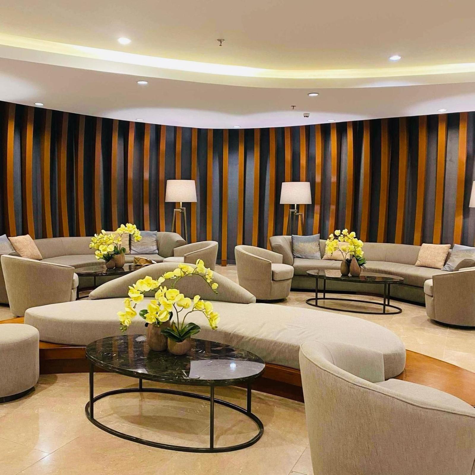 Franchelle Bliss - Shore 2 Residences Tower 1